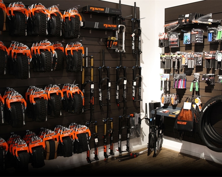 Große Auswahl an Mountainbike-Zubehör