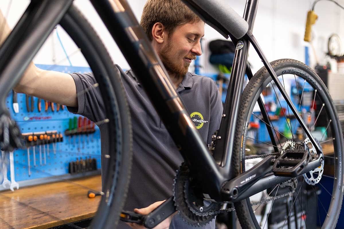 jobs-edelhelfer-meisterwerkstatt jobs-edelhelfer-meisterwerkstatt